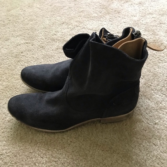Suede Boots - Picture 2 of 4